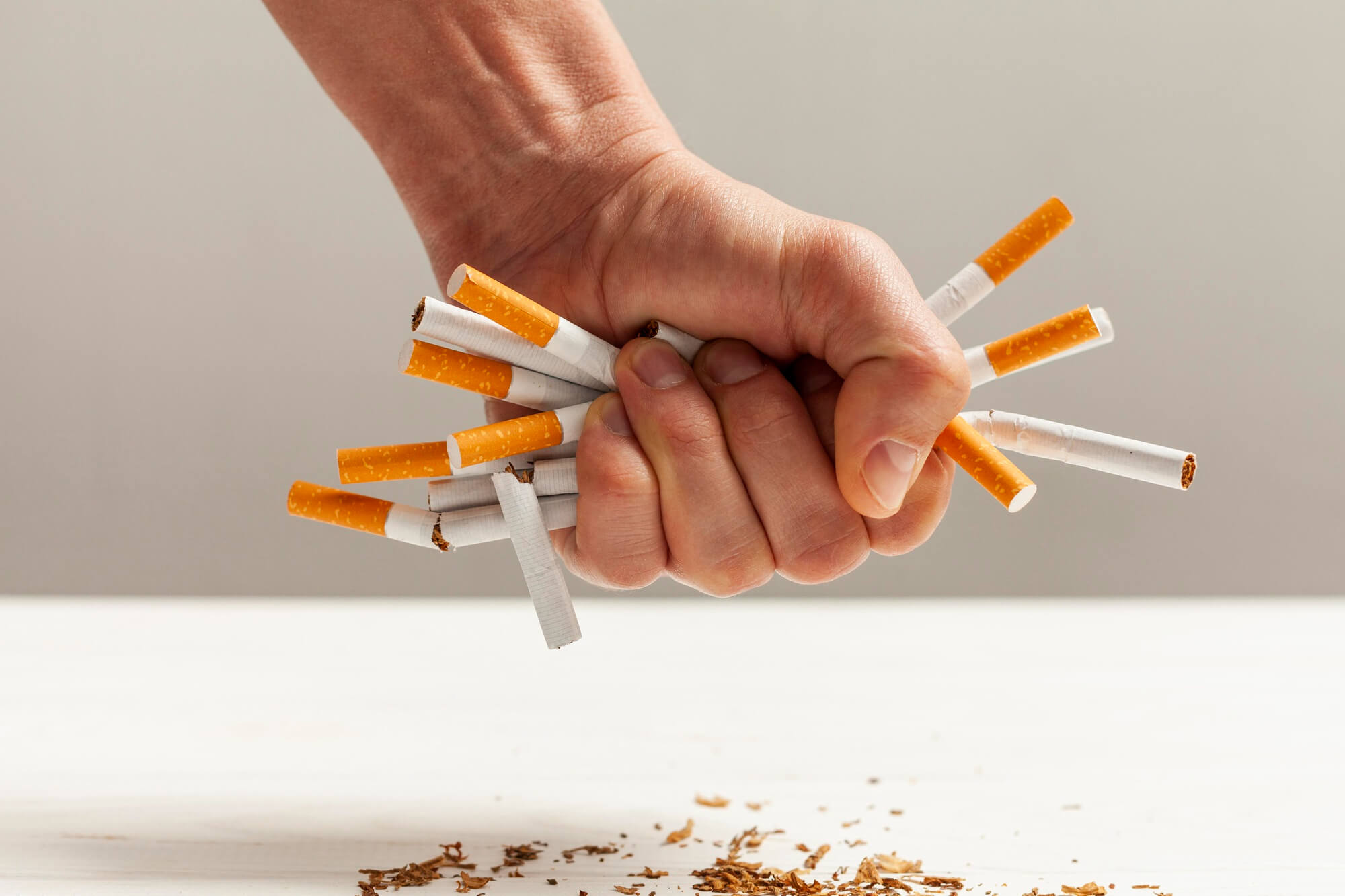 Prečo drahšie cigarety neodradia od fajčenia?
